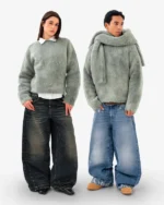 Acquista questo maglione in mohair Reaven Matcha Green Nuvola dal nostro negozio. È realizzato in mohair di prima qualità e morbido. Acquista ora!